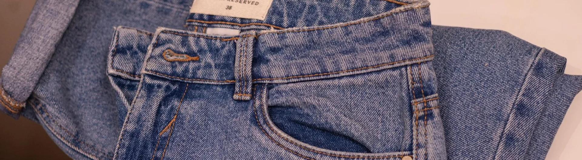 Tendances Jeans 2024-2025 : Comment Choisir le Modèle Parfait selon votre Morphologie